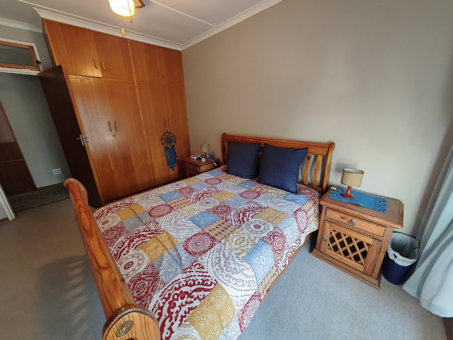 5 Bedroom Property for Sale in Heuwelsig Free State